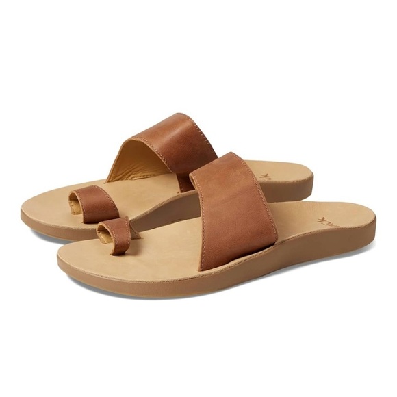 Sanuk Cosmic Calypso Leather Sandal in Brown NWT - Picture 1 of 7
